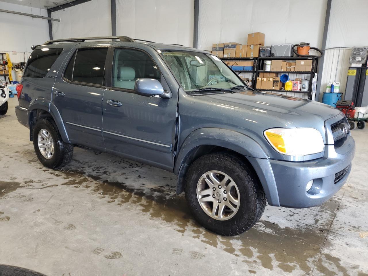 2006 TOYOTA Sequoia