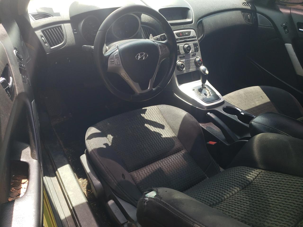 2010 HYUNDAI GENESIS