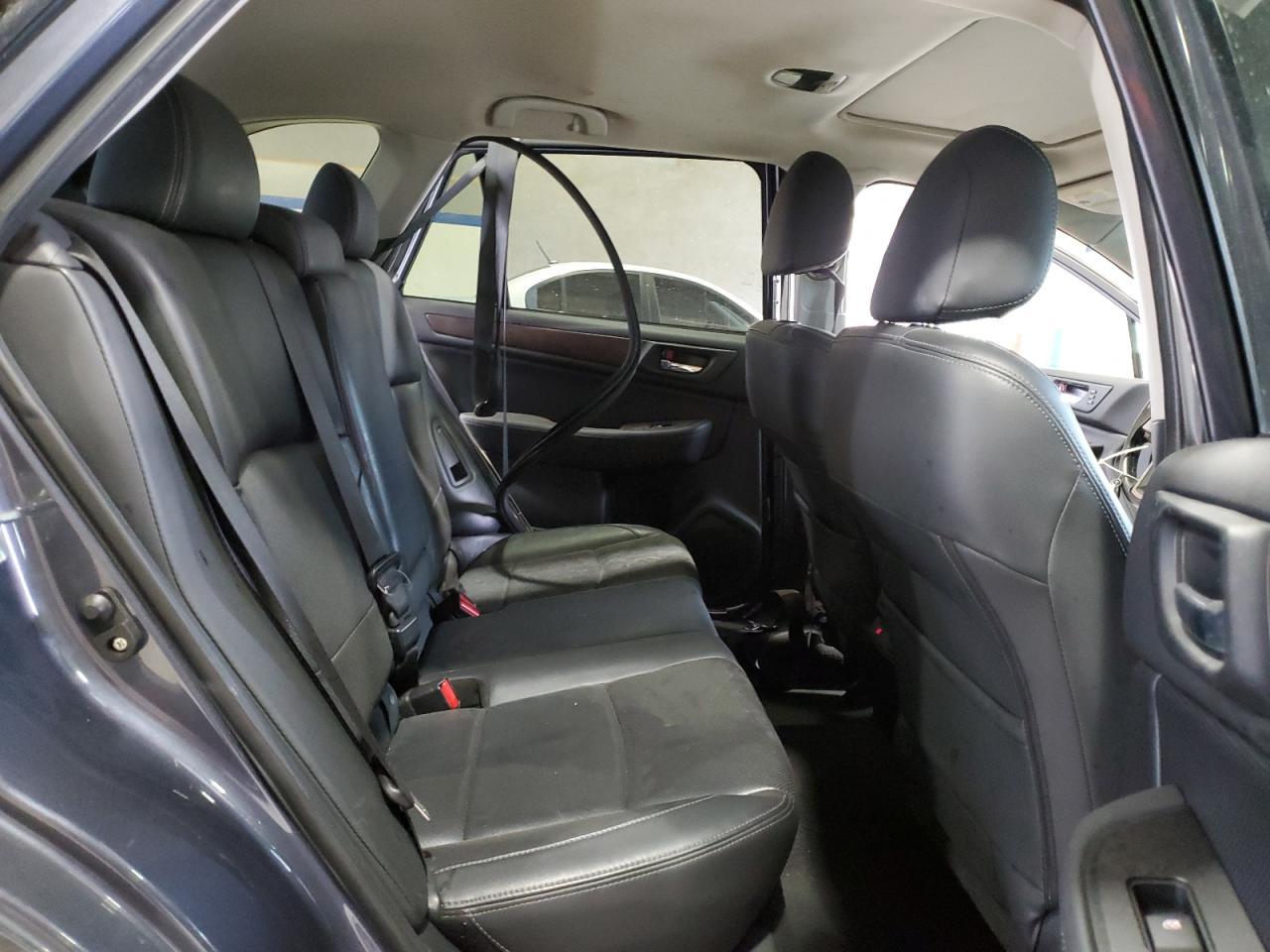 2015 SUBARU Outback