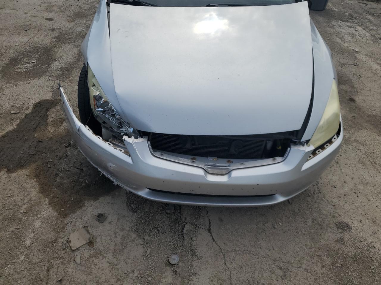 2004 HONDA ACCORD
