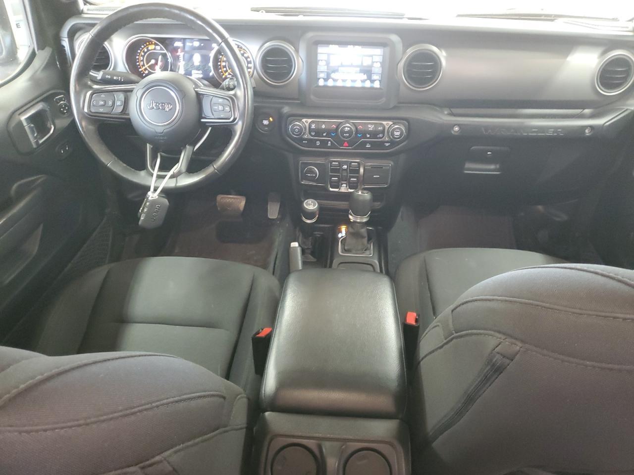 2022 JEEP WRANGLER