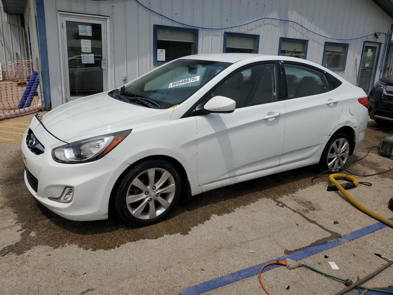 2012 HYUNDAI ACCENT