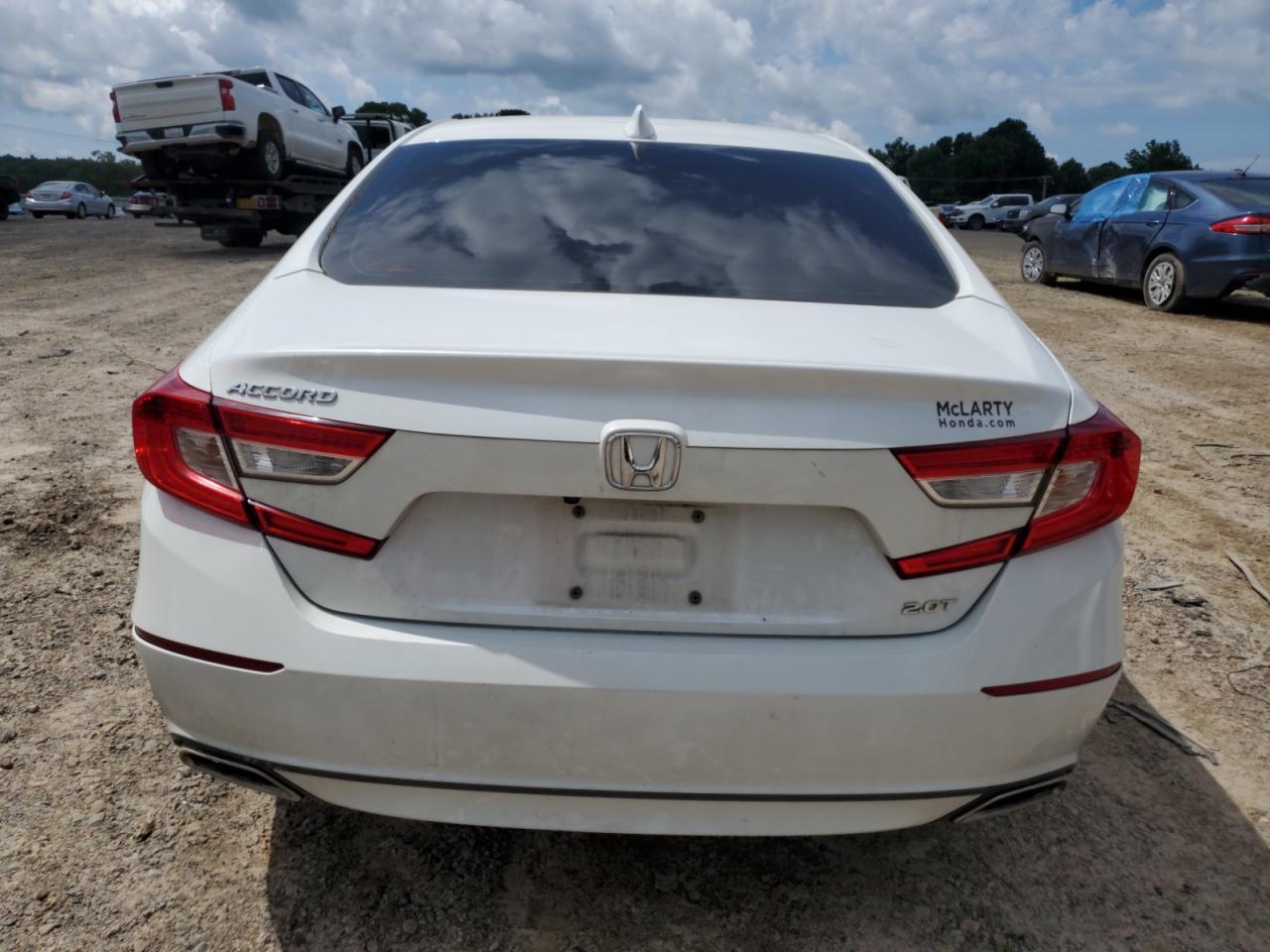 2018 HONDA ACCORD