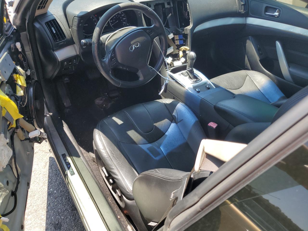 2014 INFINITI Q60