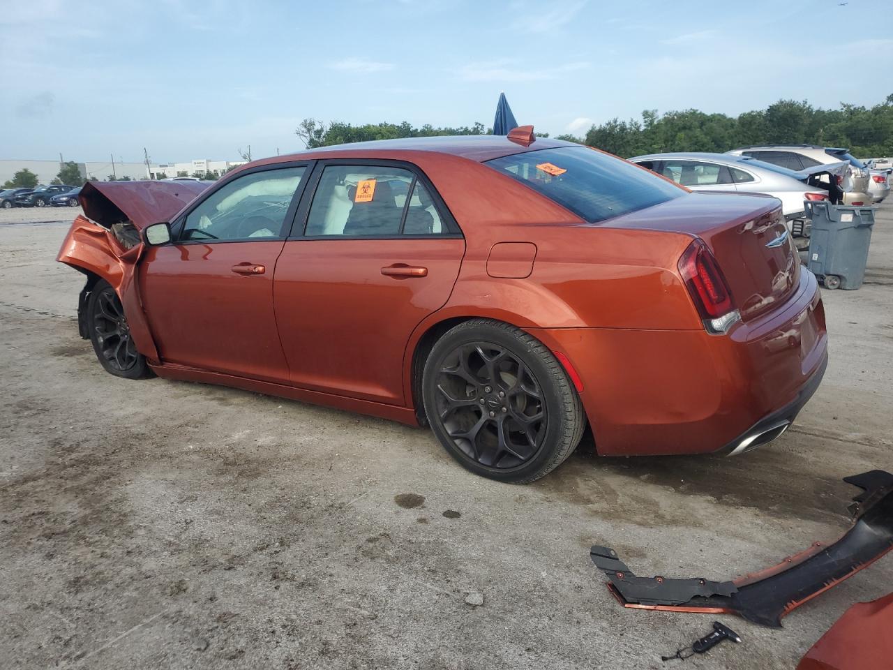 2020 CHRYSLER 300
