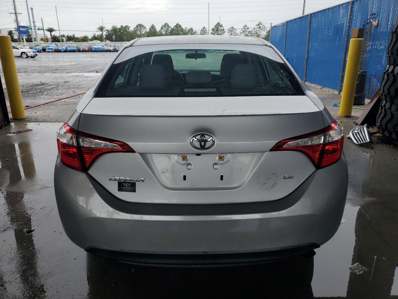 2015 TOYOTA COROLLA