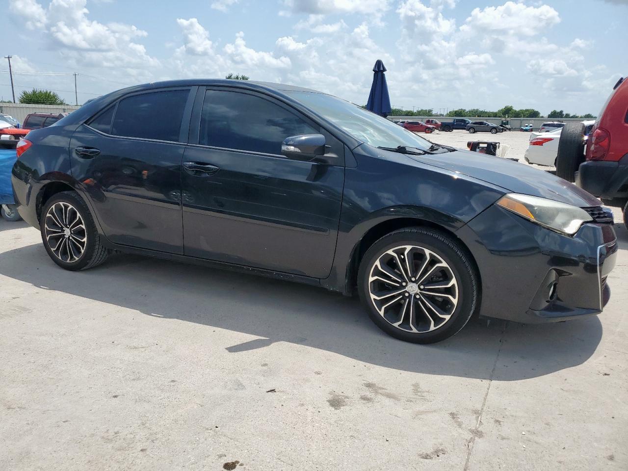 2015 TOYOTA COROLLA