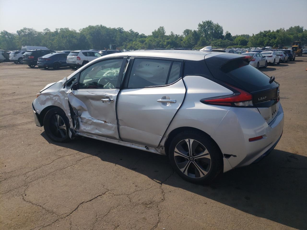 2019 NISSAN LEAF