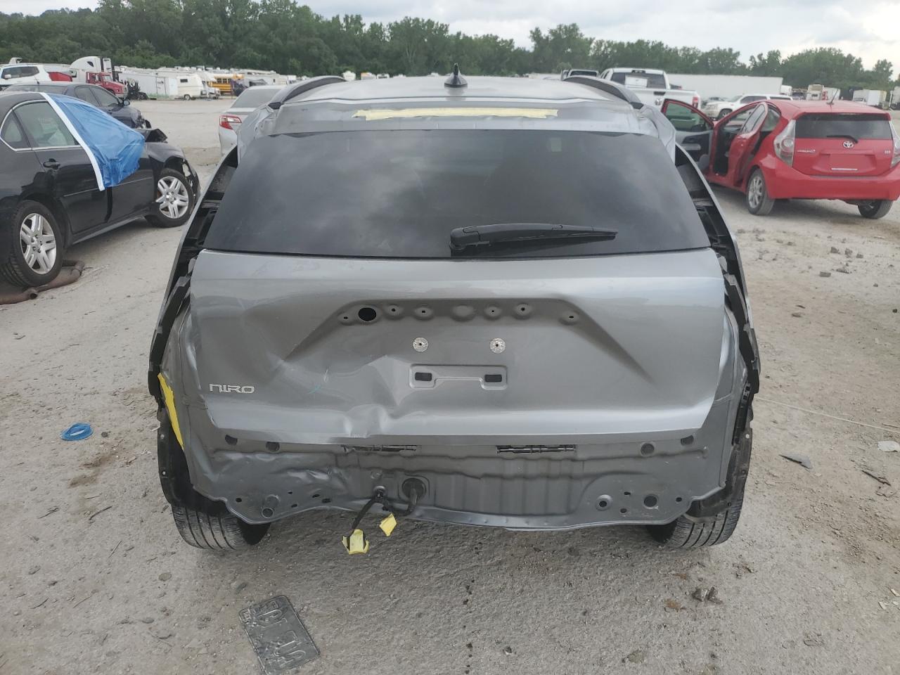 2023 KIA Niro
