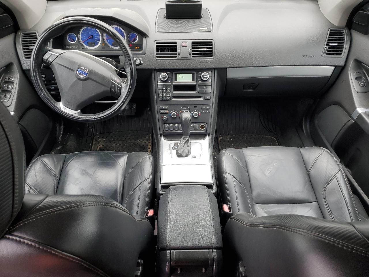 2014 VOLVO XC90