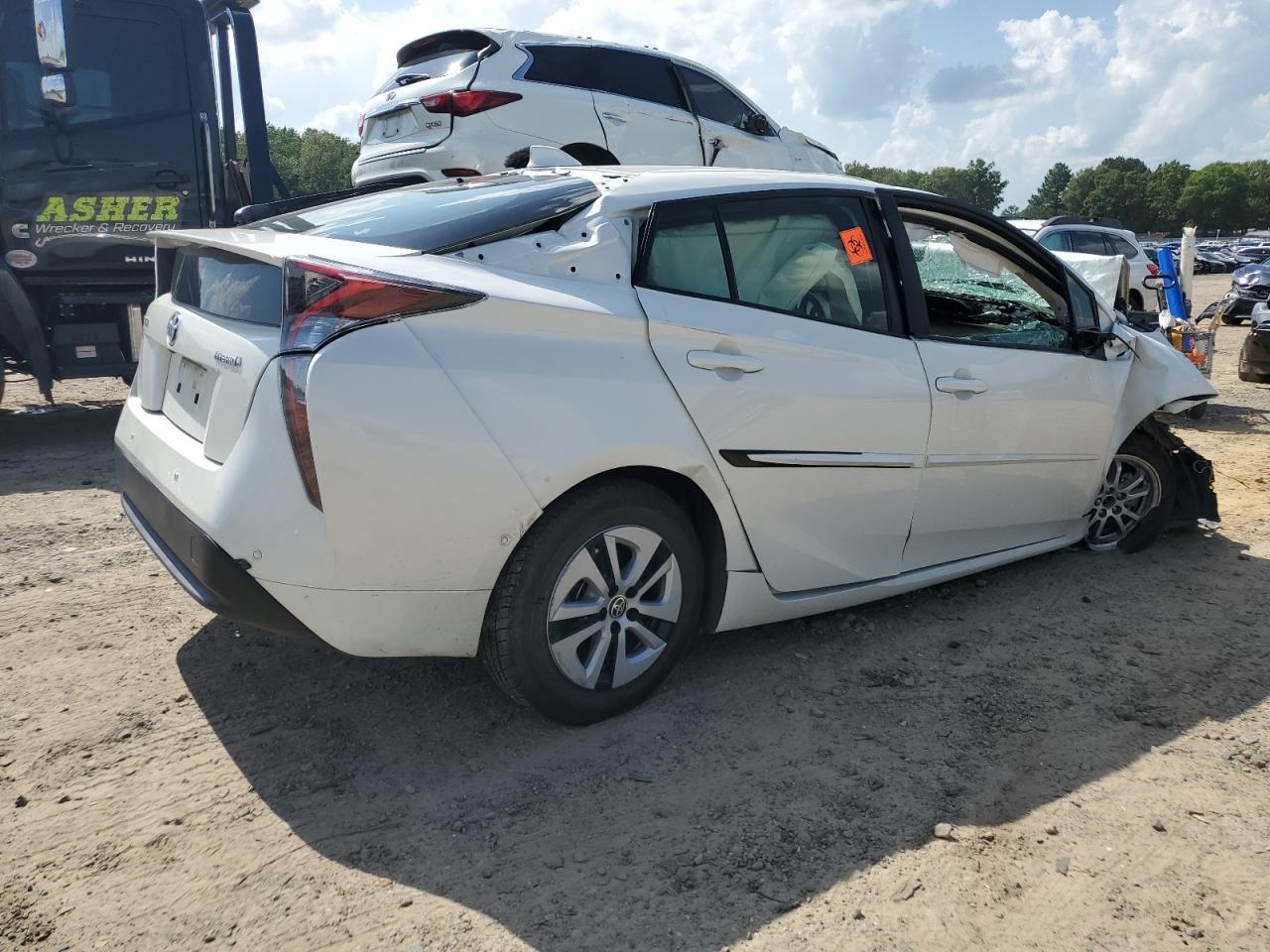 2018 TOYOTA PRIUS