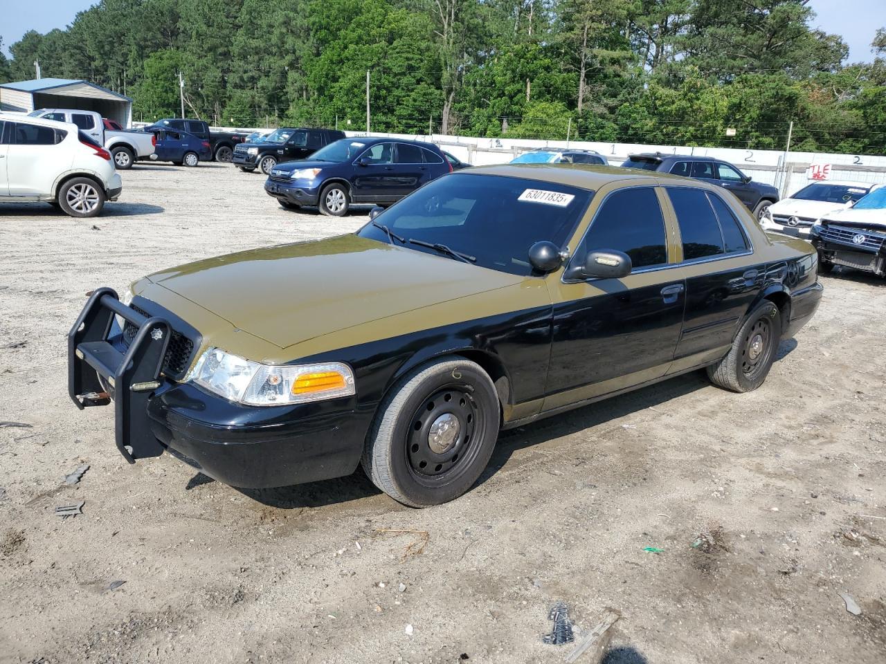 2010 FORD Crown Victoria