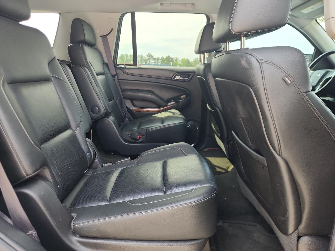 2016 CHEVROLET Tahoe