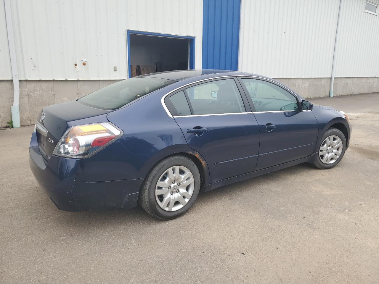 2011 NISSAN ALTIMA