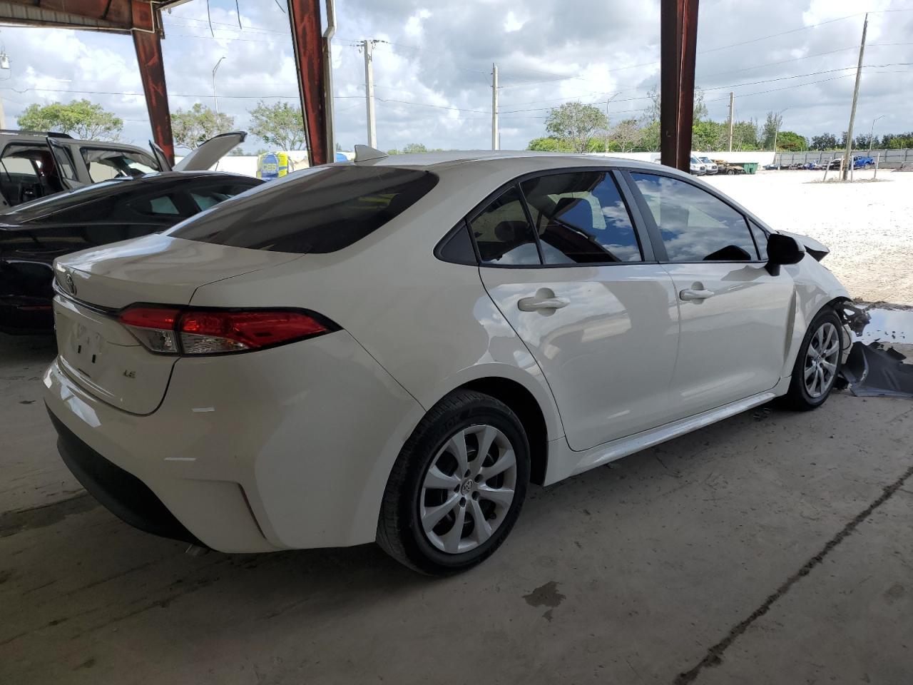 2023 TOYOTA COROLLA