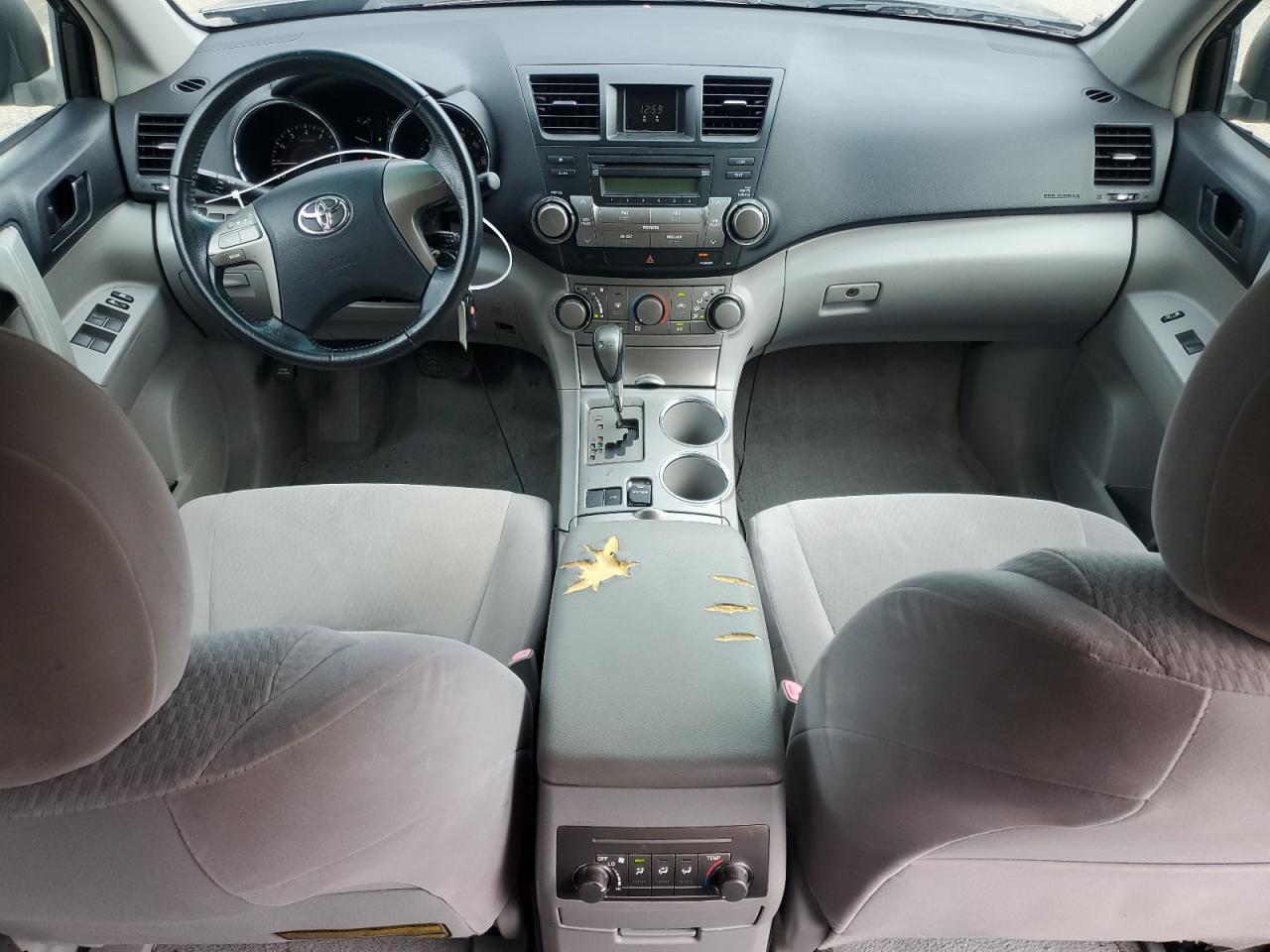 2009 TOYOTA HIGHLANDER