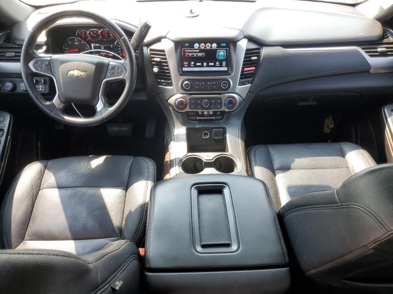2017 CHEVROLET Suburban