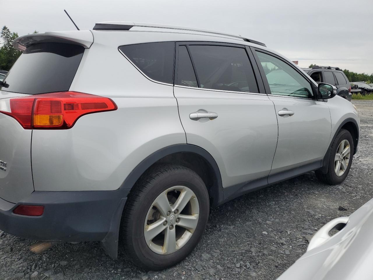 2013 TOYOTA RAV4
