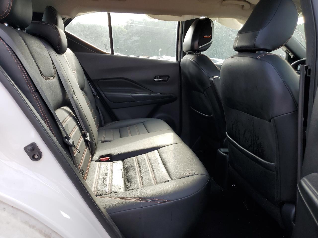 2019 NISSAN KICKS