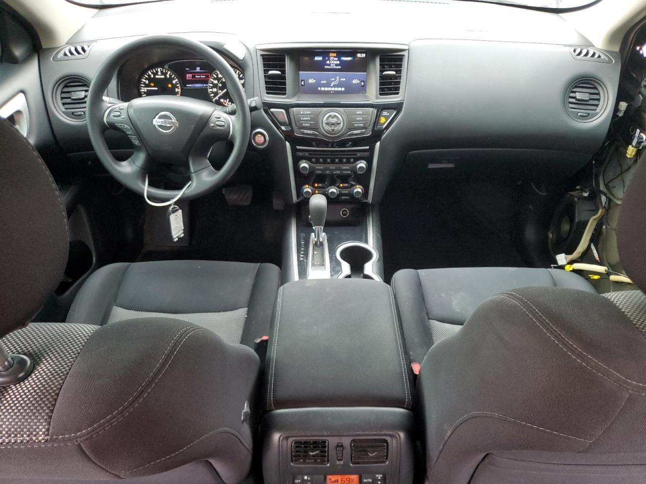 2017 NISSAN PATHFINDER