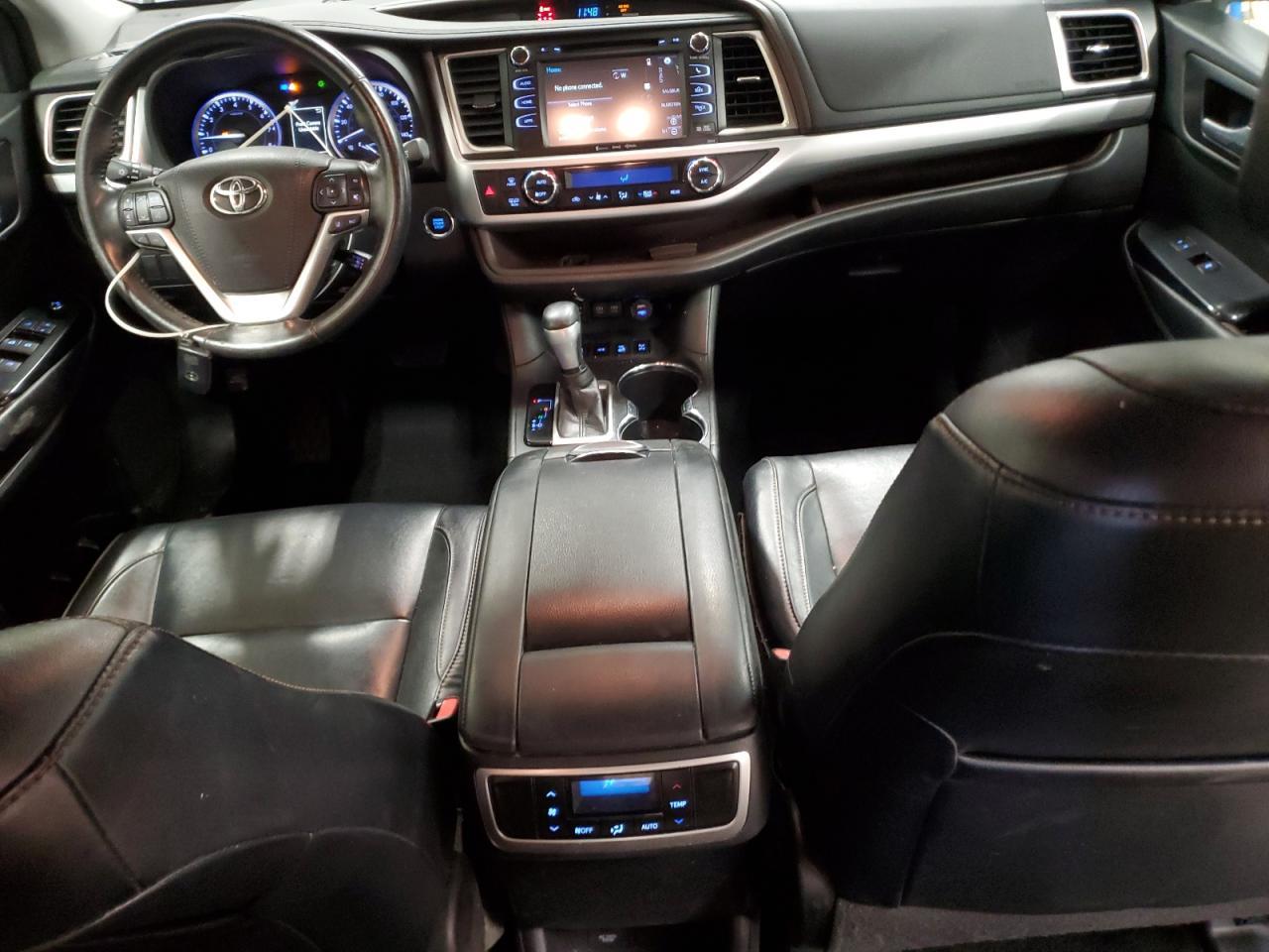 2018 TOYOTA HIGHLANDER