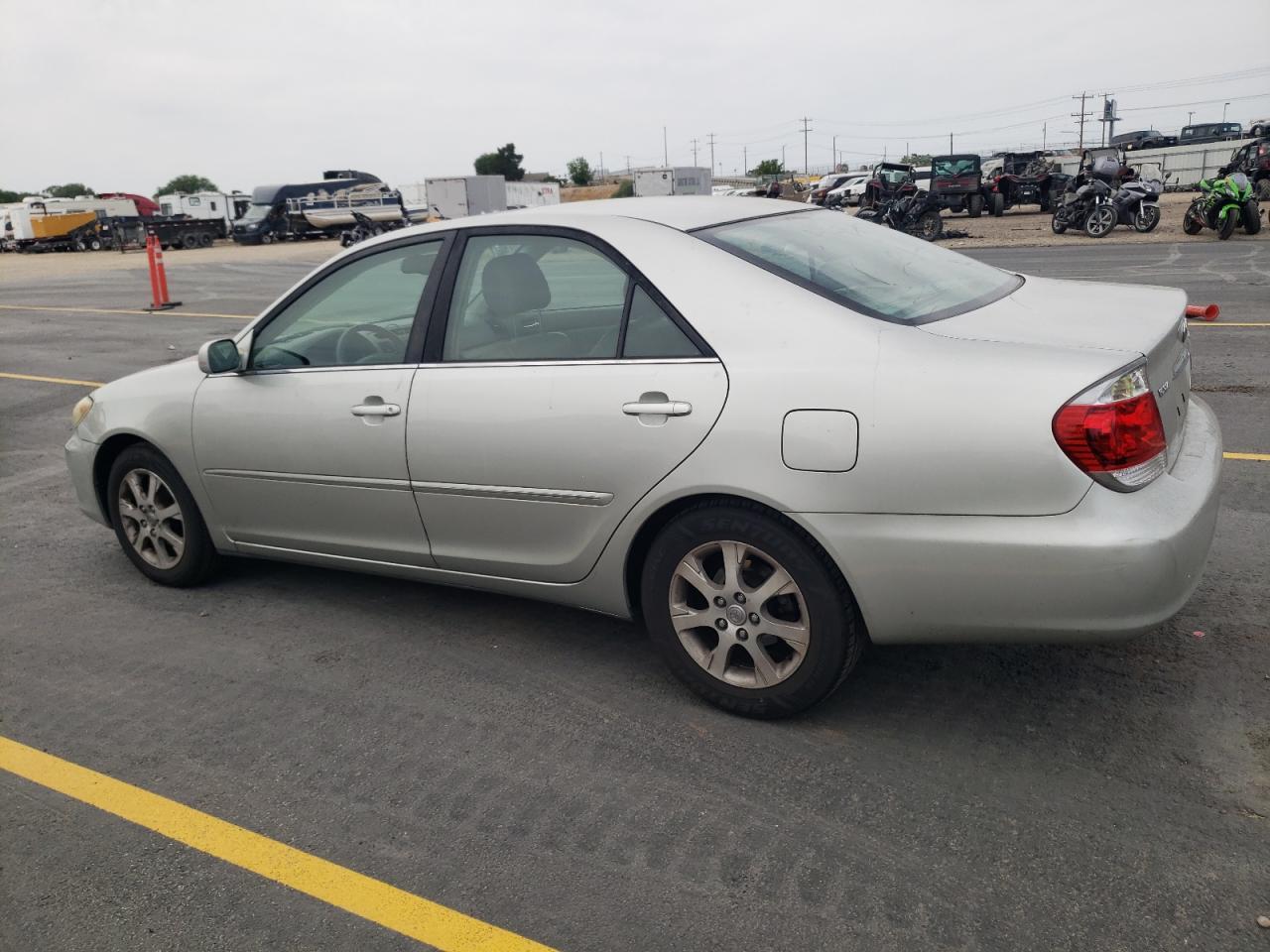 2005 TOYOTA CAMRY