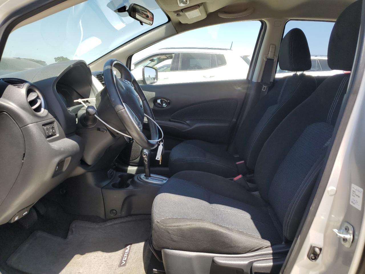 2017 NISSAN VERSA