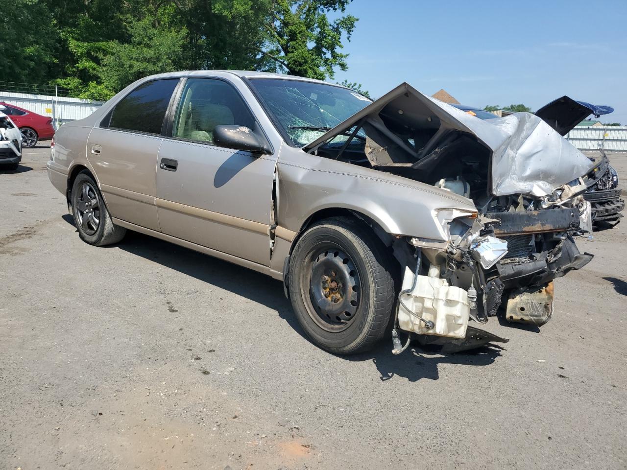 2001 TOYOTA CAMRY