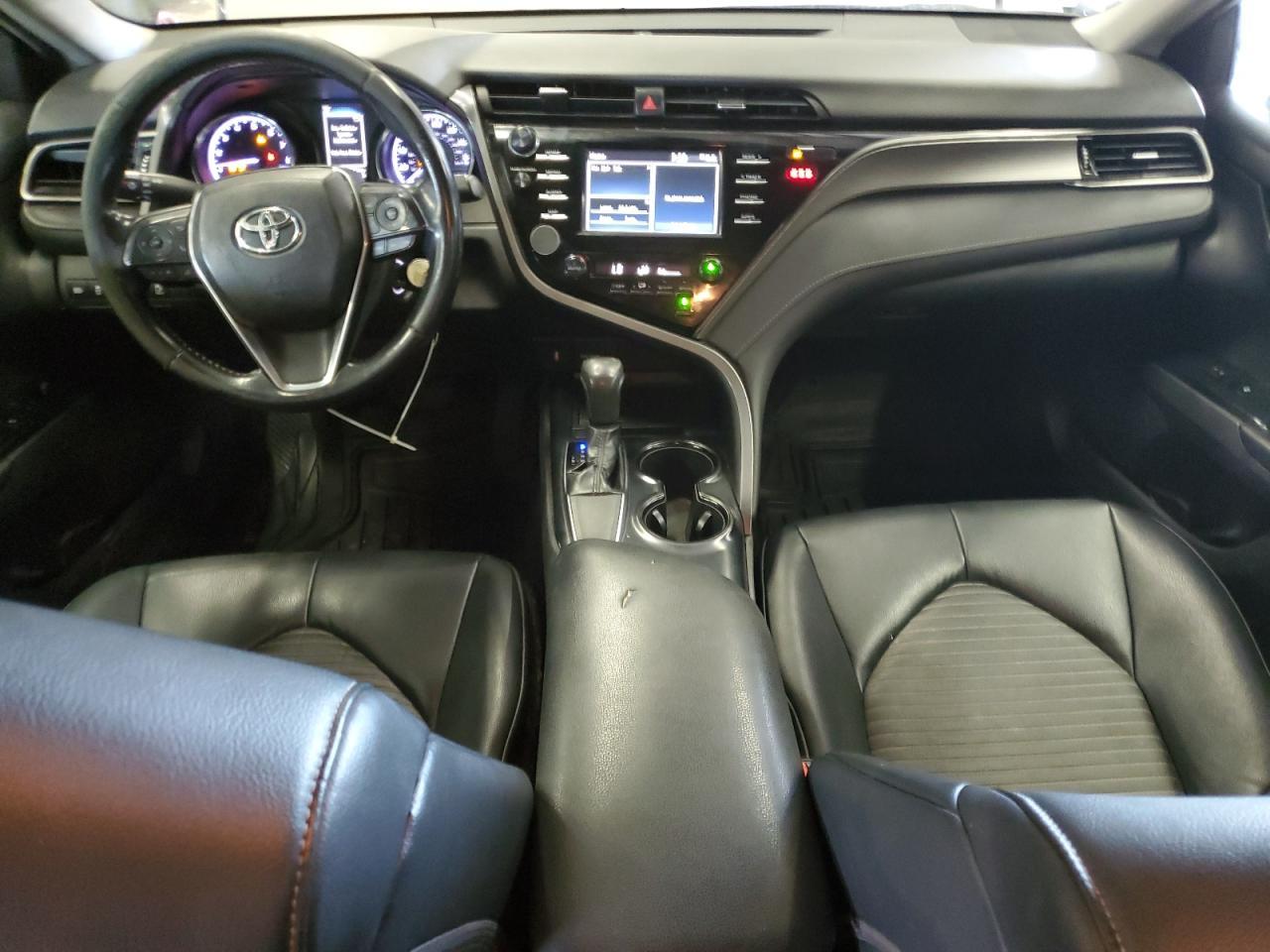 2019 TOYOTA CAMRY