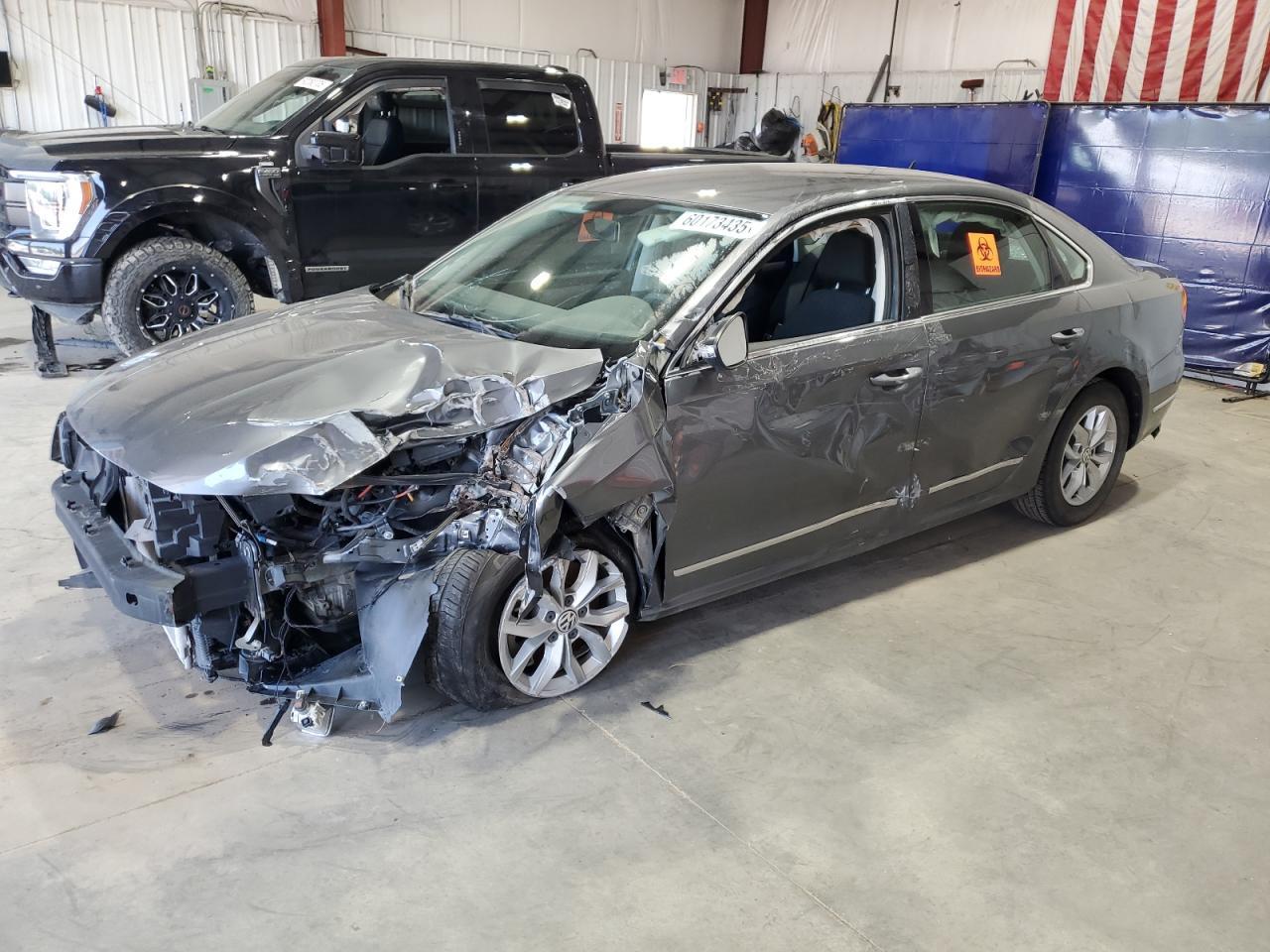 2016 VOLKSWAGEN Passat