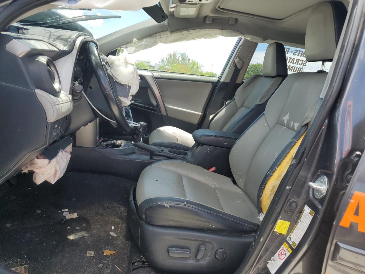 2017 TOYOTA RAV4