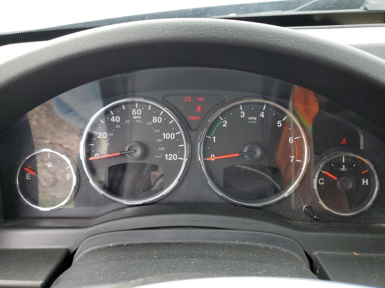 2012 JEEP Liberty