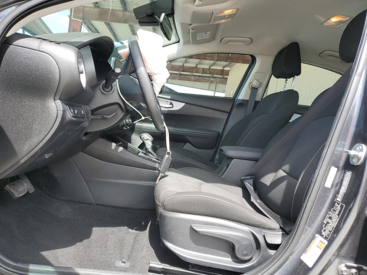 2023 KIA FORTE