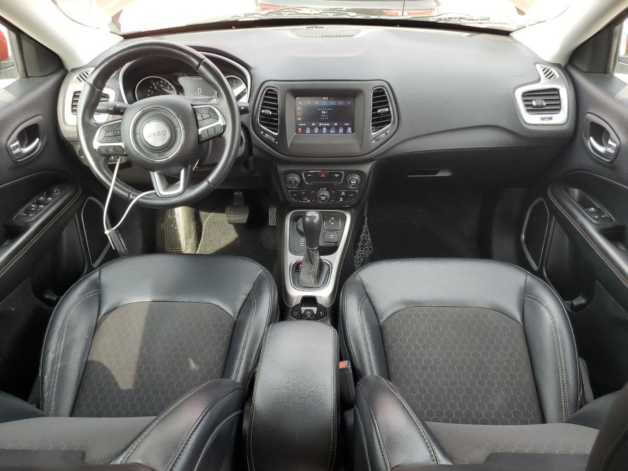 2017 JEEP Compass
