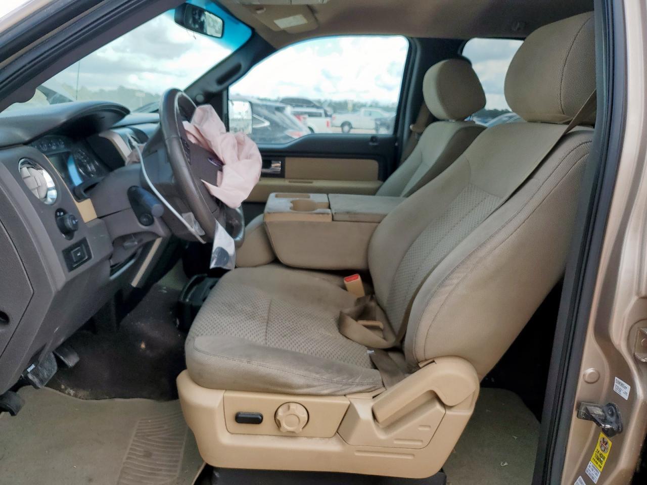 2013 FORD F-150