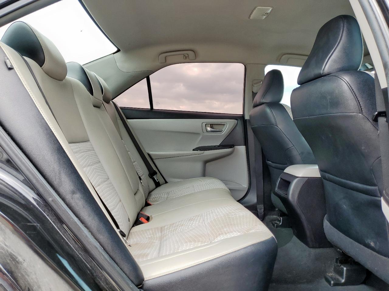 2015 TOYOTA CAMRY