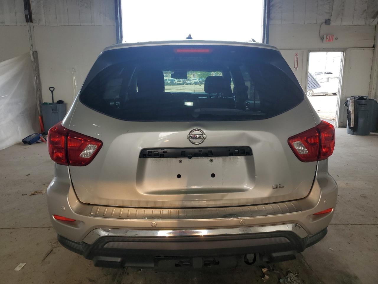 2017 NISSAN PATHFINDER