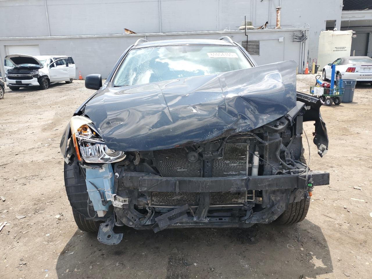 2014 NISSAN ROGUE