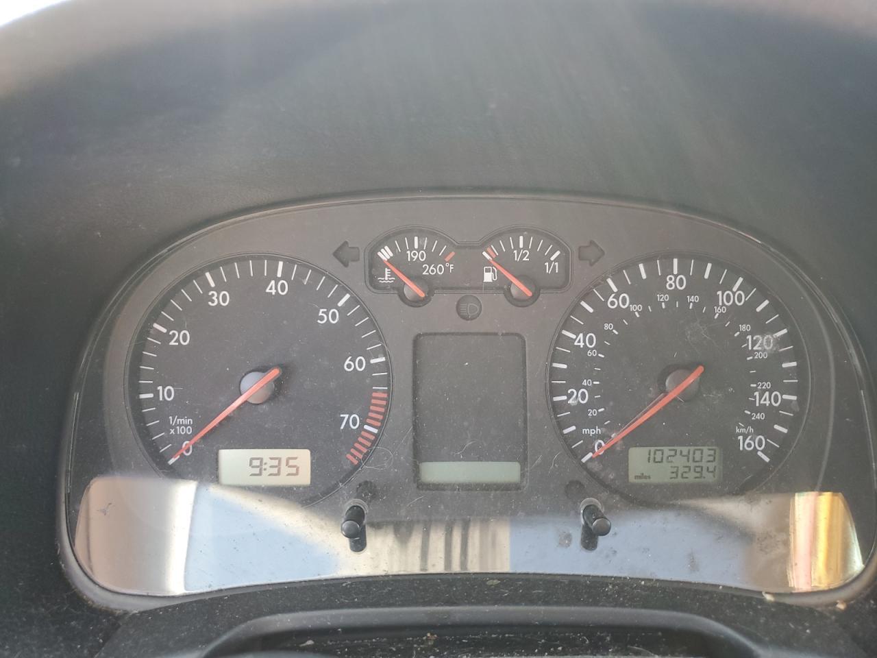 2003 VOLKSWAGEN JETTA