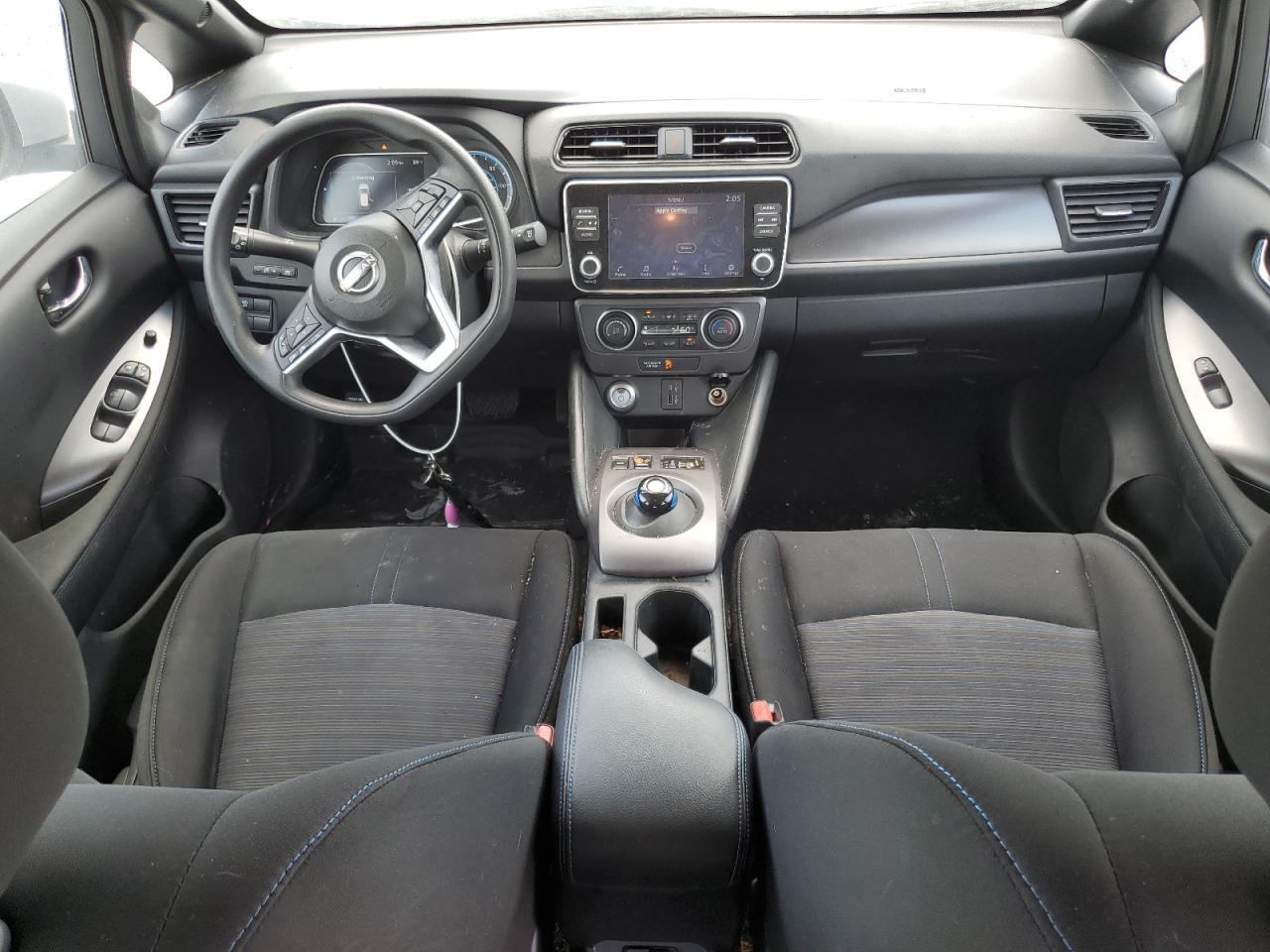 2023 NISSAN LEAF
