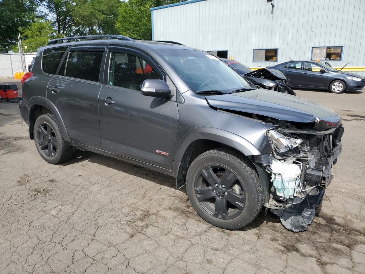 2011 TOYOTA RAV4