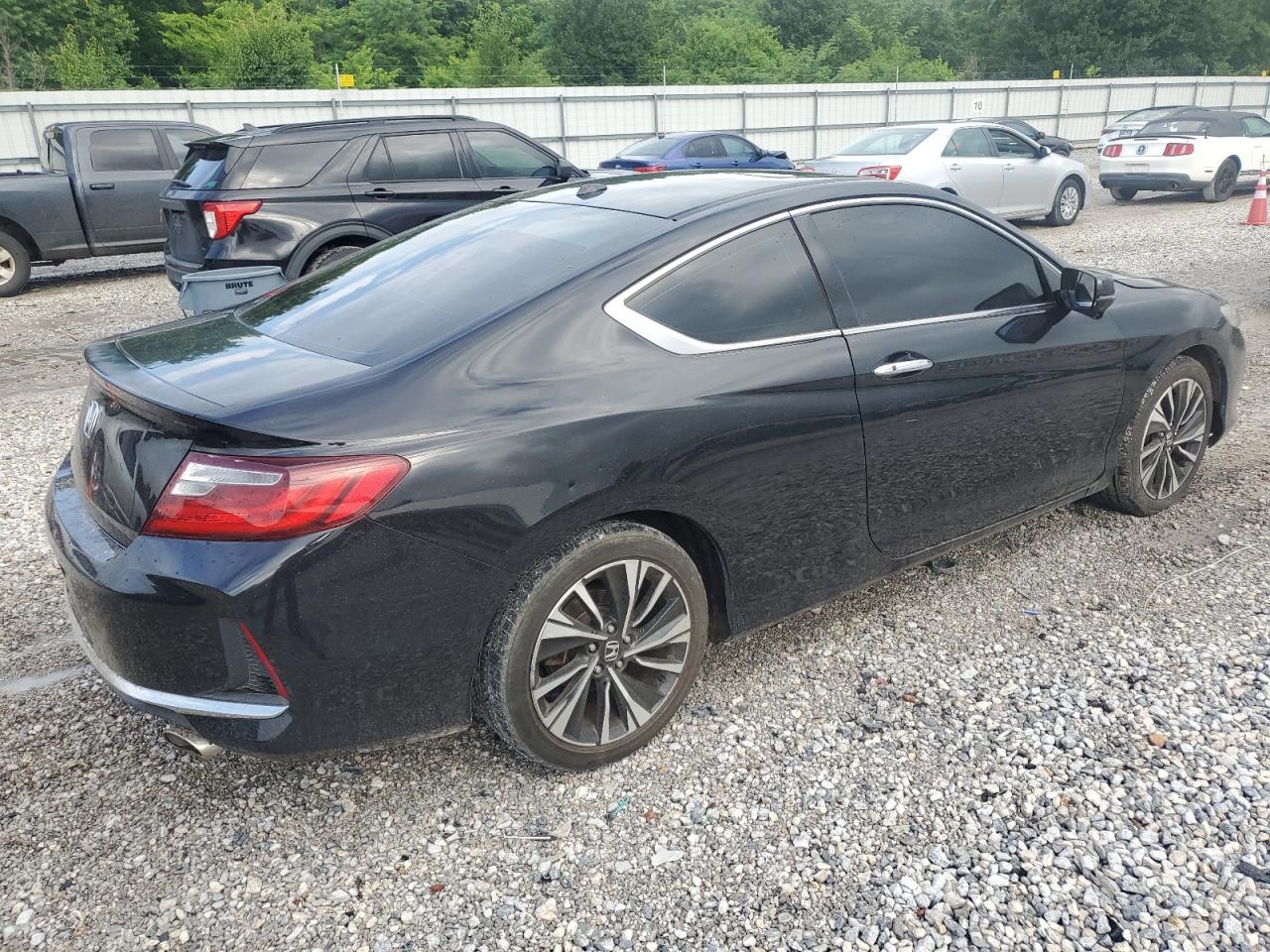 2017 HONDA ACCORD