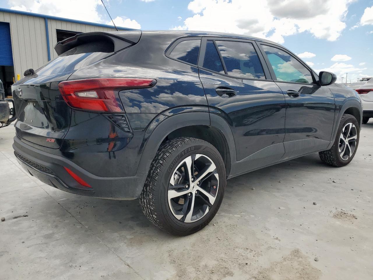 2025 CHEVROLET TRAX