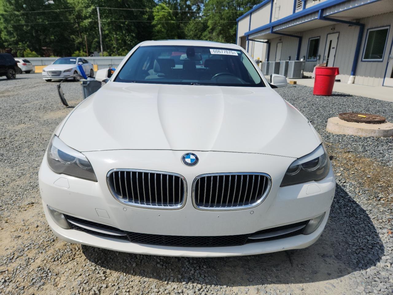 2011 BMW 5 series