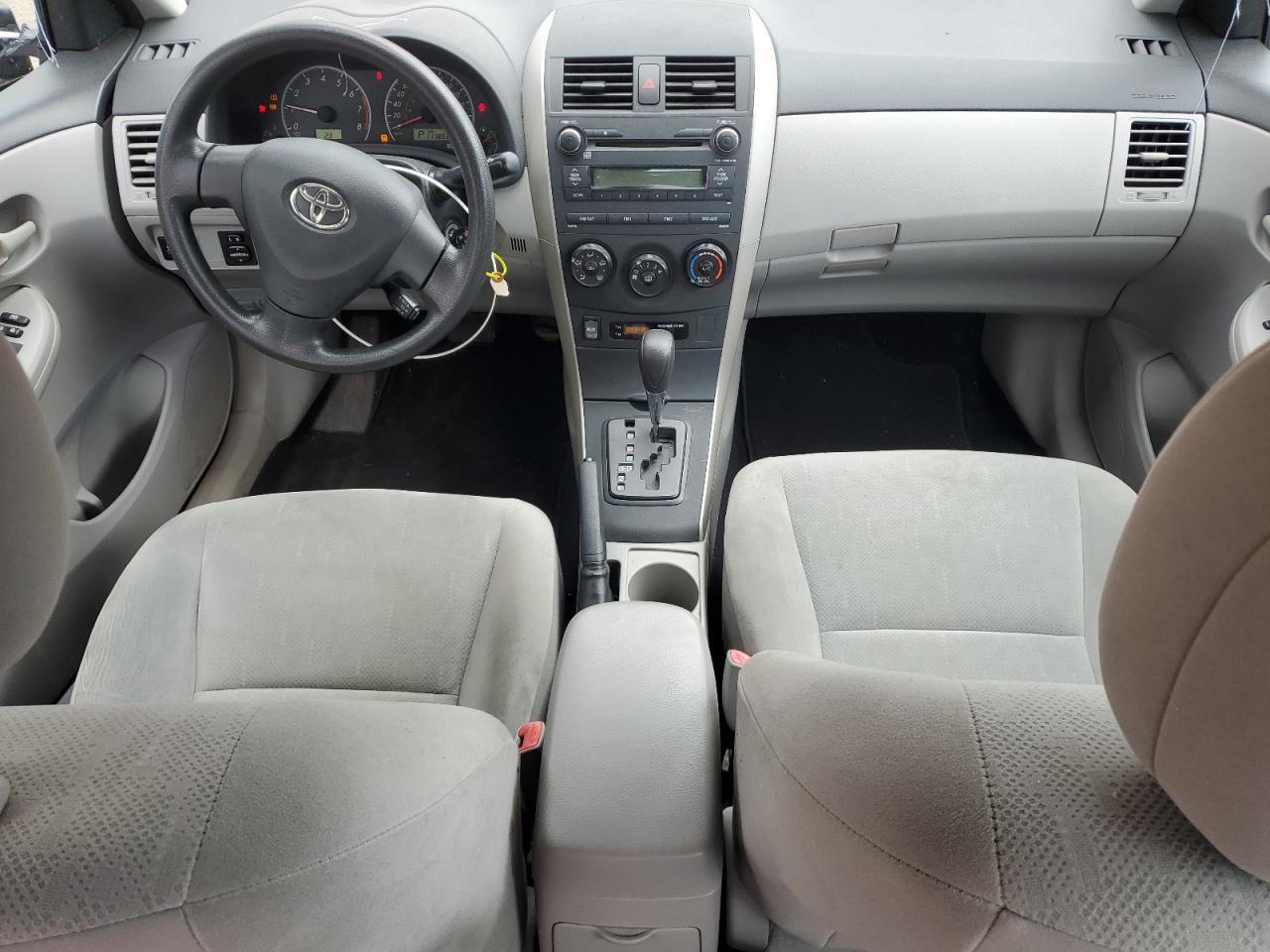2011 TOYOTA COROLLA
