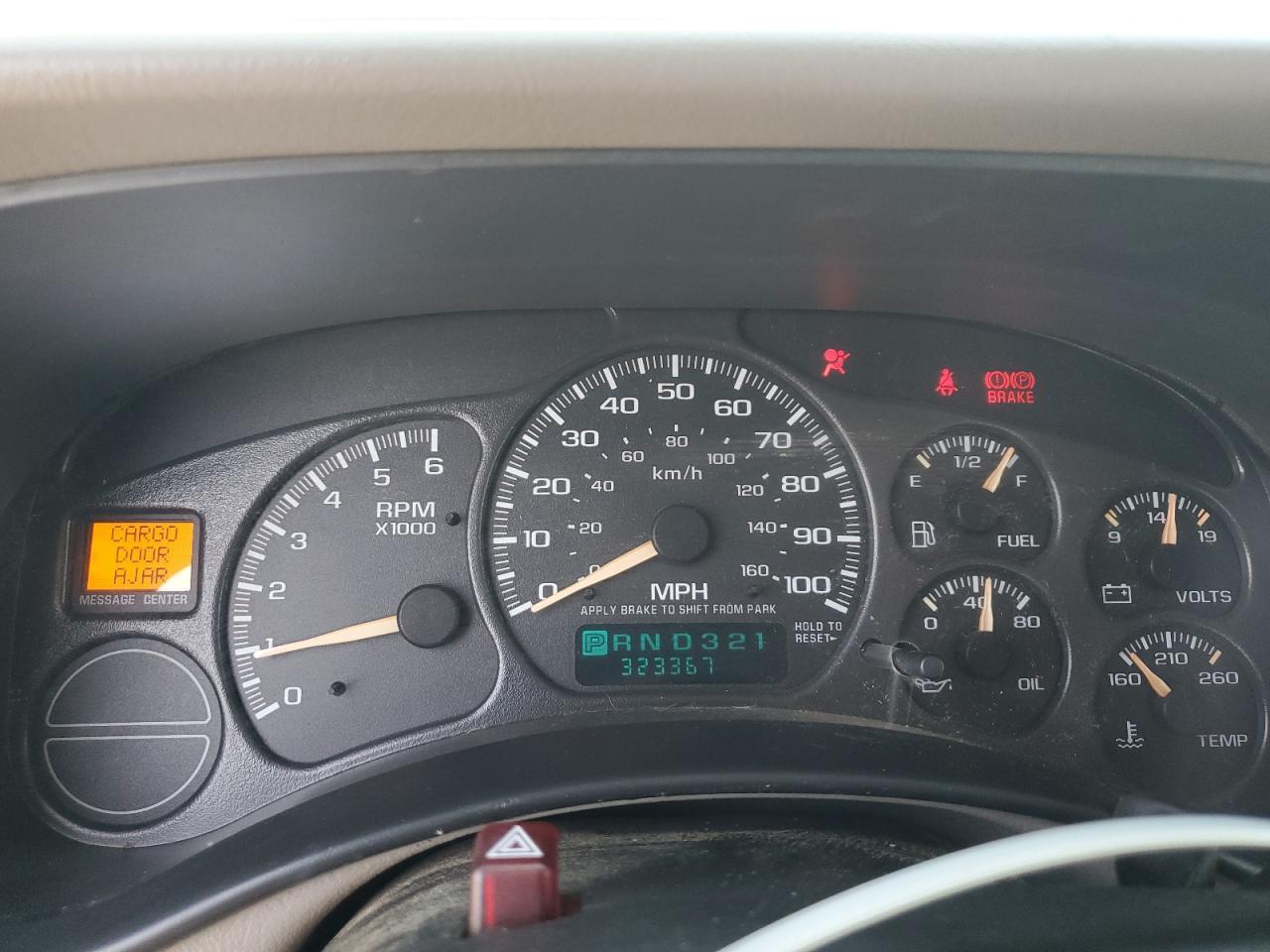 2002 CHEVROLET Tahoe