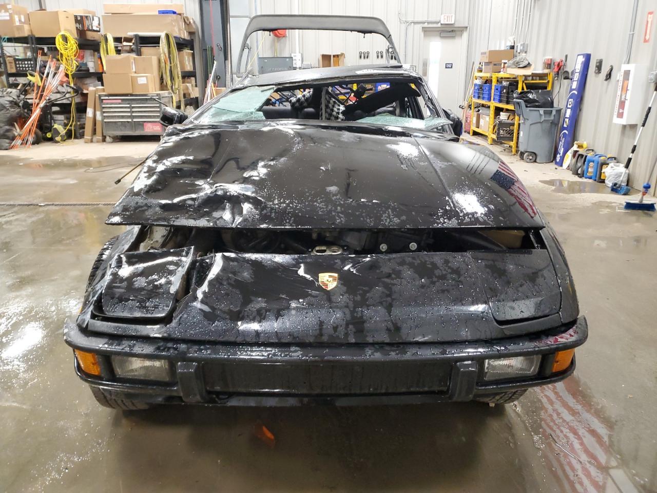 1987 PORSCHE 924