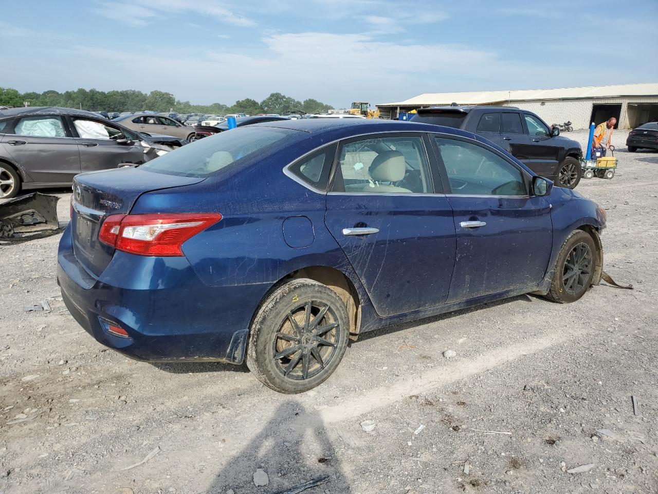 2016 NISSAN SENTRA