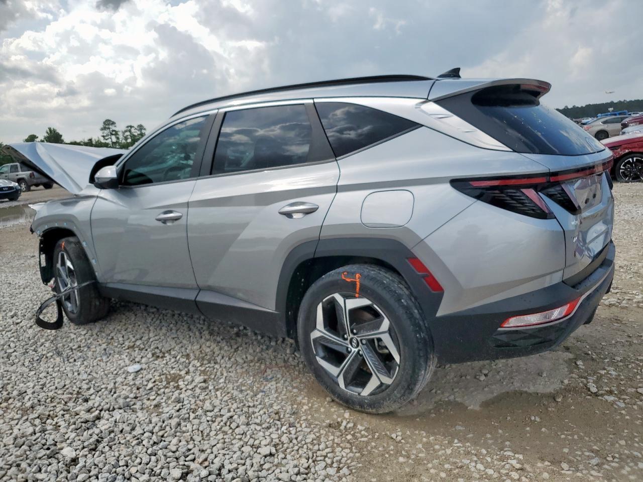 2022 HYUNDAI TUCSON