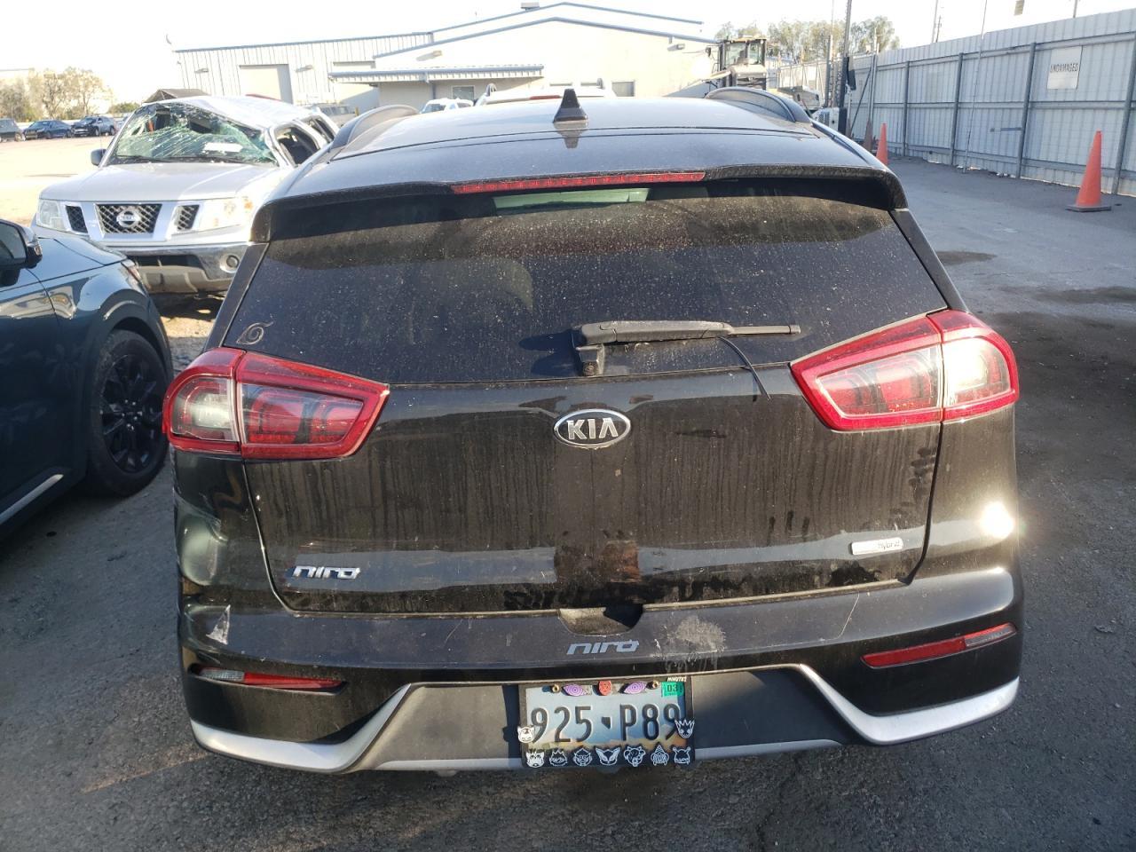 2017 KIA Niro